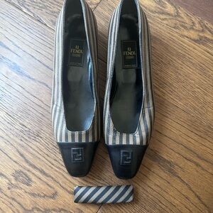 Classic Fendi heeled flats & barrette set